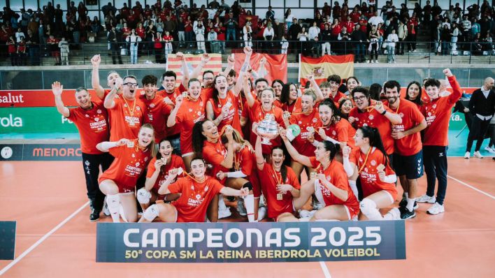 Histórico: el Avarca Menorca levanta su primera Copa de la Reina