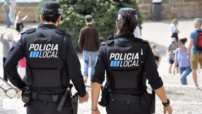 La Policía Local de Palma amplía sus canales para devolver objetos recuperados