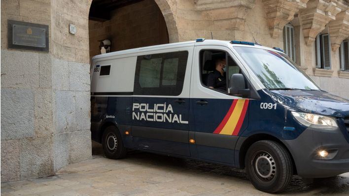 Detenido un individuo muy agresivo tras cometer cuatro robos en s'Indioteria