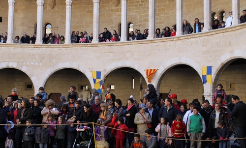 www.mallorcadiario.com  fotos 1 uploads 2013 01 public diada medieval col2 ok