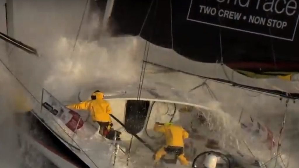 barco vela regata