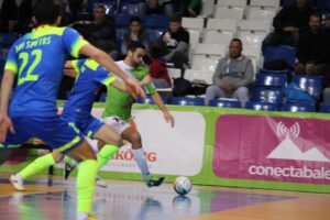 www.mallorcadiario.com_galerias-noticias_galerias_529592_palmafutsal_8_